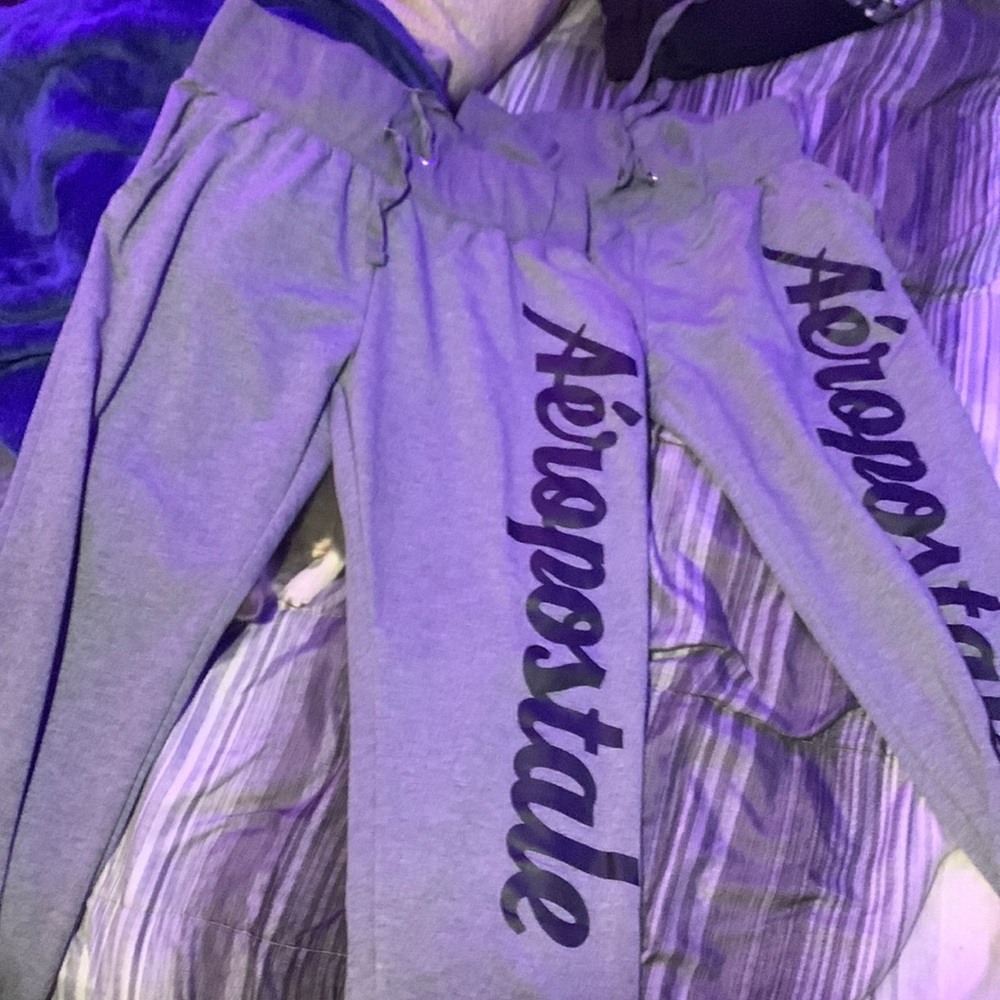 Twinning pairs of Aeropostale grey joggers